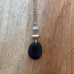 NWOT Gold and Black Rock Necklace